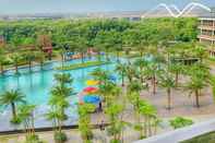 Kolam Renang Goldcoast PIK Luxury Seaview 1 BR Apartment