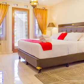 Bedroom 1 RedDoorz near Gasibu Bandung, Lembaga Coaching Indonesia Hotels