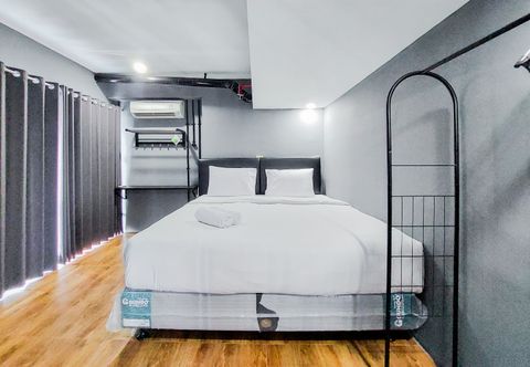 Bedroom Spacious 2BR Loft Apartment at Brooklyn Alam Sutera By Travelio