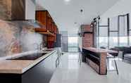 Ruang untuk Umum 4 Spacious 2BR Loft Apartment at Brooklyn Alam Sutera By Travelio