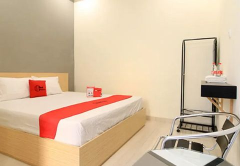 อื่นๆ RedDoorz @ Hotel Putra Perdana Klaten