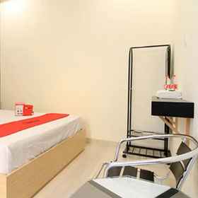 Others 1 RedDoorz @ Hotel Putra Perdana Klaten, Jogonalan Hotels