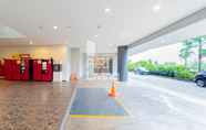Lobby 2 RedLiving Apartemen Serpong Green View - Celebrity Room Tower B