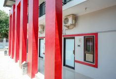 기타 6 RedDoorz Syariah near Alun Alun Tegal