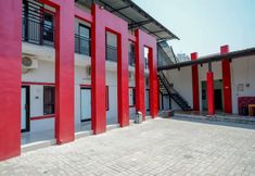 기타 7 RedDoorz Syariah near Alun Alun Tegal