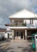 EXTERIOR_BUILDING Homestay Syariah Tepian Sungai Sambas