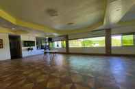 Functional Hall Rooms R Us - Villa Elsie Resort