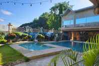 Swimming Pool Rooms R Us - Villa Elsie Resort