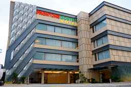 Front One Gosyen Hotel Salatiga, Rp 480.000