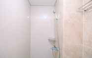 In-room Bathroom 5 Comfort and Great Location 2BR Transpark Cibubur Apartment By Travelio