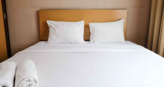 Bilik Tidur Best Choice 2BR at Grand Setiabudi Apartment By Travelio