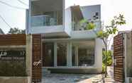 Exterior 4 RedDoorz Near Universitas Islam Indonesia