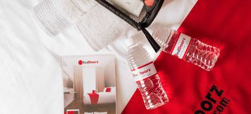 其他 5 RedDoorz Syariah @ Jatiwangi Guest House 2 Cafe & Resto