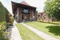 Exterior RedDoorz @ Omah Kayu Homestay Yogyakarta