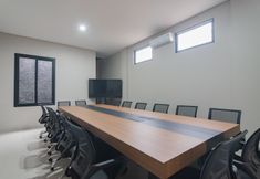 Others 4 Urbanview Elephant Eleven Residence Buah Batu Bandung by RedDoorz