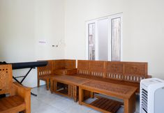 其他 4 RedDoorz @ Jalan Raya Kaliwungu Selatan. Kendal