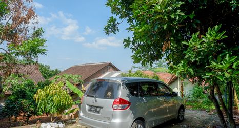 外觀 2 RedDoorz @ Jalan Raya Kaliwungu Selatan. Kendal