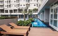 Swimming Pool 4 Modern Look Studio Apartment Bintaro Icon By Travelio