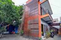 ภายนอกอาคาร Kartini Guest House near Alun Alun Probolinggo