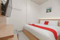 RedDoorz near Puskesmas Sei Jang Tanjung Pinang, USD 16.92