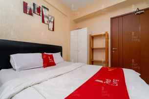 RedLiving Apartemen Green Lake View Ciputat - Pelangi Rooms 2 Tower E, THB 257.14
