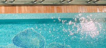 Kolam Renang 4 Comfort Stay Studio Apartment at Menteng Park By Travelio