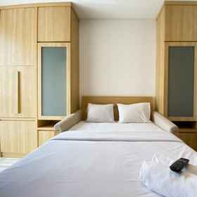 Bedroom 1 Homey and Modern Design Studio Ciputra World 2 Apartment By Travelio, Embassy of the Netherlands Hotels