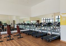 Pusat Kecergasan 6 Homey Stay and Minimalist Designed Studio at Sky House BSD Apartment By Travelio