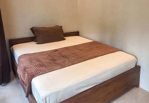 Others Grafita House