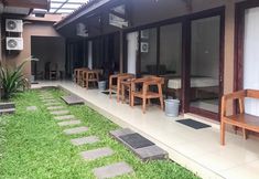 Lobby 7 Grafita House