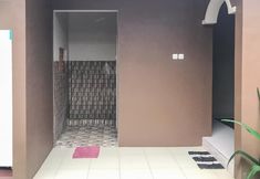 Others 5 Grafita House