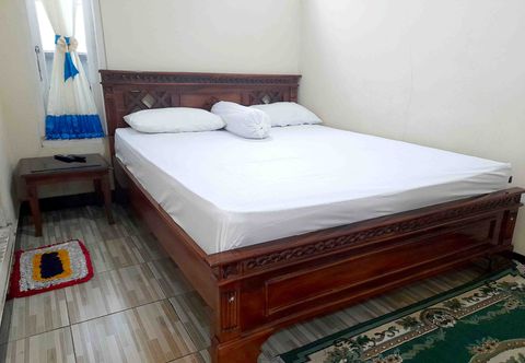 Others Shinta Syariah Homestay Dieng RedPartner