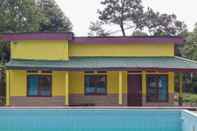 Swimming Pool Penginapan Rawa Bokor Gunung Salak Syariah RedPartner