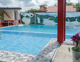 Swimming Pool 2 Saung Aligo Syariah RedPartner