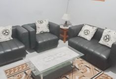 로비 4 TRIYOGA Homestay Syariah RedPartner