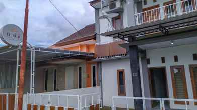 Exterior 4 Omah Leren Mitra RedDoorz near Gembiraloka Zoo Yogyakarta