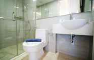 In-room Bathroom 3 Spacious Studio Apartment at La Riz Supermall Mansion By Travelio