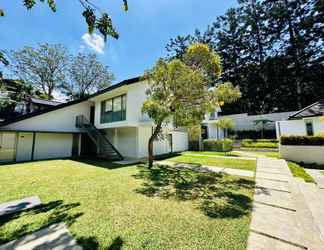 Exterior 2 Bungalow Homes