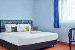 Urbanview Hotel Istana Bangun Jagad Indramayu by RedDoorz, USD 31.57