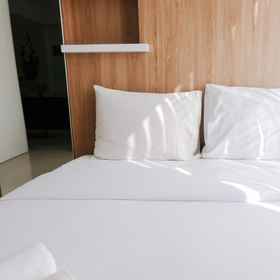 Bedroom 1 Homey 1BR with Extra Room at Parahyangan Residence Apartment By Travelio, Liberta Physio Hotels