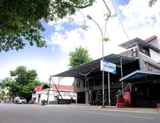 Bên ngoài 2 Hotel Puri Lembang near Universitas Sulawesi Barat Majene