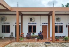 외관 3 Adela Homestay Syariah Near Universitas Muhammadiyah Jambi Mitra RedDoorz