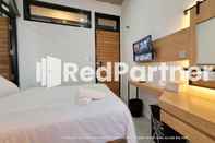 Bedroom Griya Nawastika @Jakal KM 8 Mitra RedDoorz