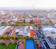Nearby View and Attractions 7 Comfortable and Good Deal 2BR Apartment Vida View Makassar By Travelio