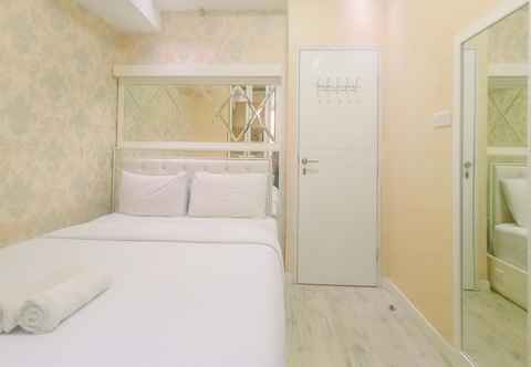 Bedroom Comfortable and Good Deal 2BR Apartment Vida View Makassar By Travelio