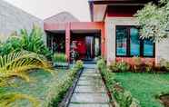 Lobi 3 The Lavana Dawn light Villa (minimun 2 night stay)