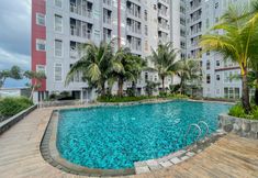 スイミングプール 3 RedLiving Apartemen Vida View - Indra Rooms