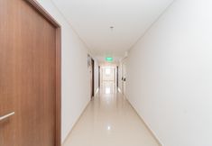 Lobby 2 RedLiving Apartemen Transpark Juanda - Frams Properti Tower Jade with Netflix