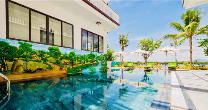 Swimming Pool Phuc Hung Riverside Villa Hoi An 