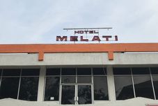 外部的 Grand Melati Hotel